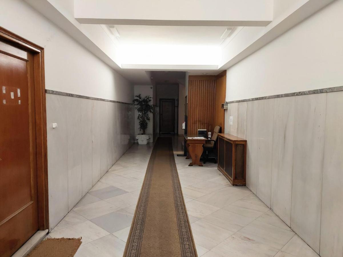 Grand Apartment In Parliament Square Athene Buitenkant foto